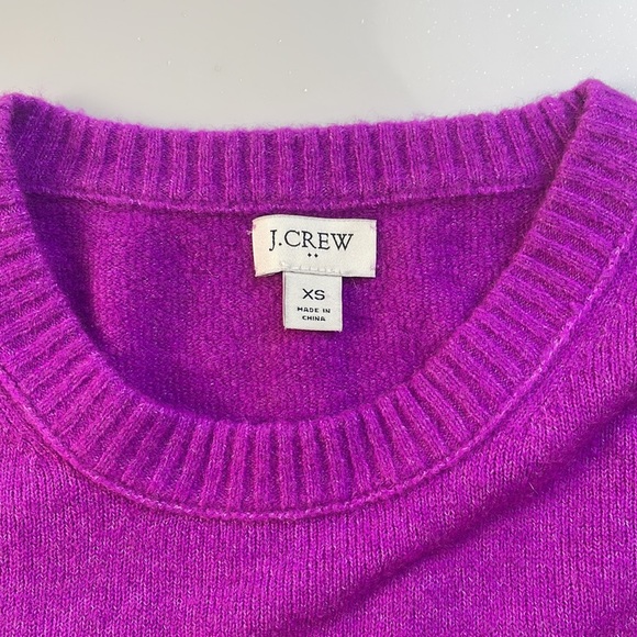 J.Crew Women Crewneck Sweater Violet                                     X23-08 - Picture 4 of 5